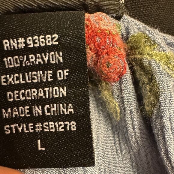 Liv Los Angeles Top L Womens Blue Embroidered Blouse Cottagecore Prairie Beach - Picture 6 of 6